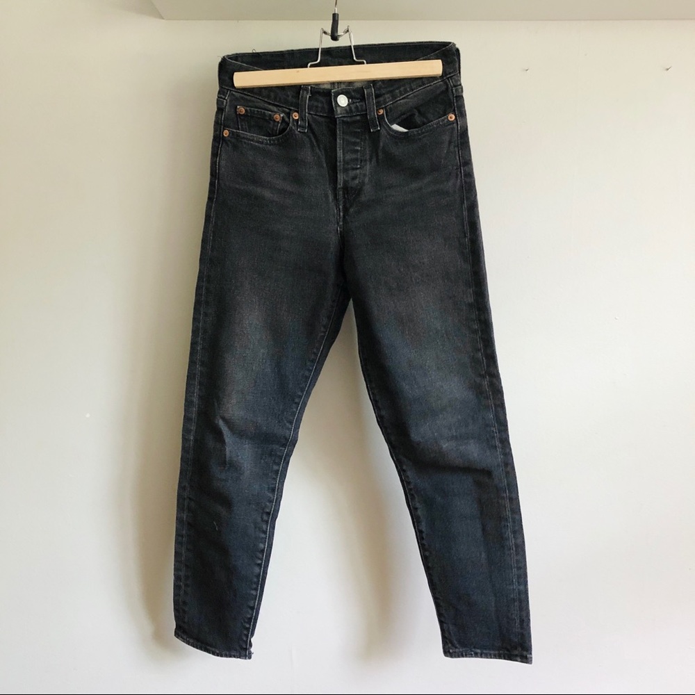 Levi’s Wedgie Fit Jeans